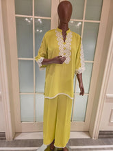 Yellow Muse: Effortless Eleganc